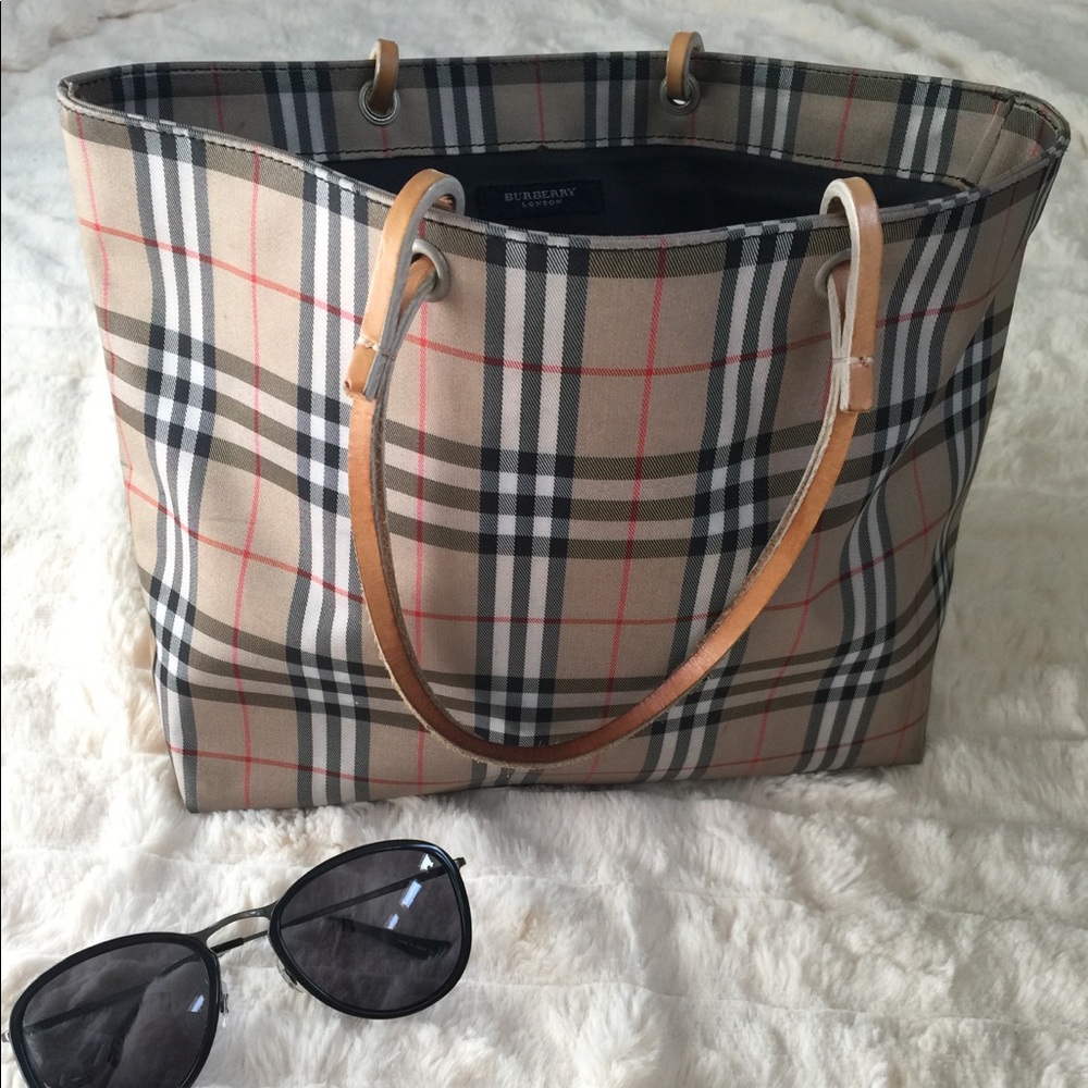 Burberry Purse